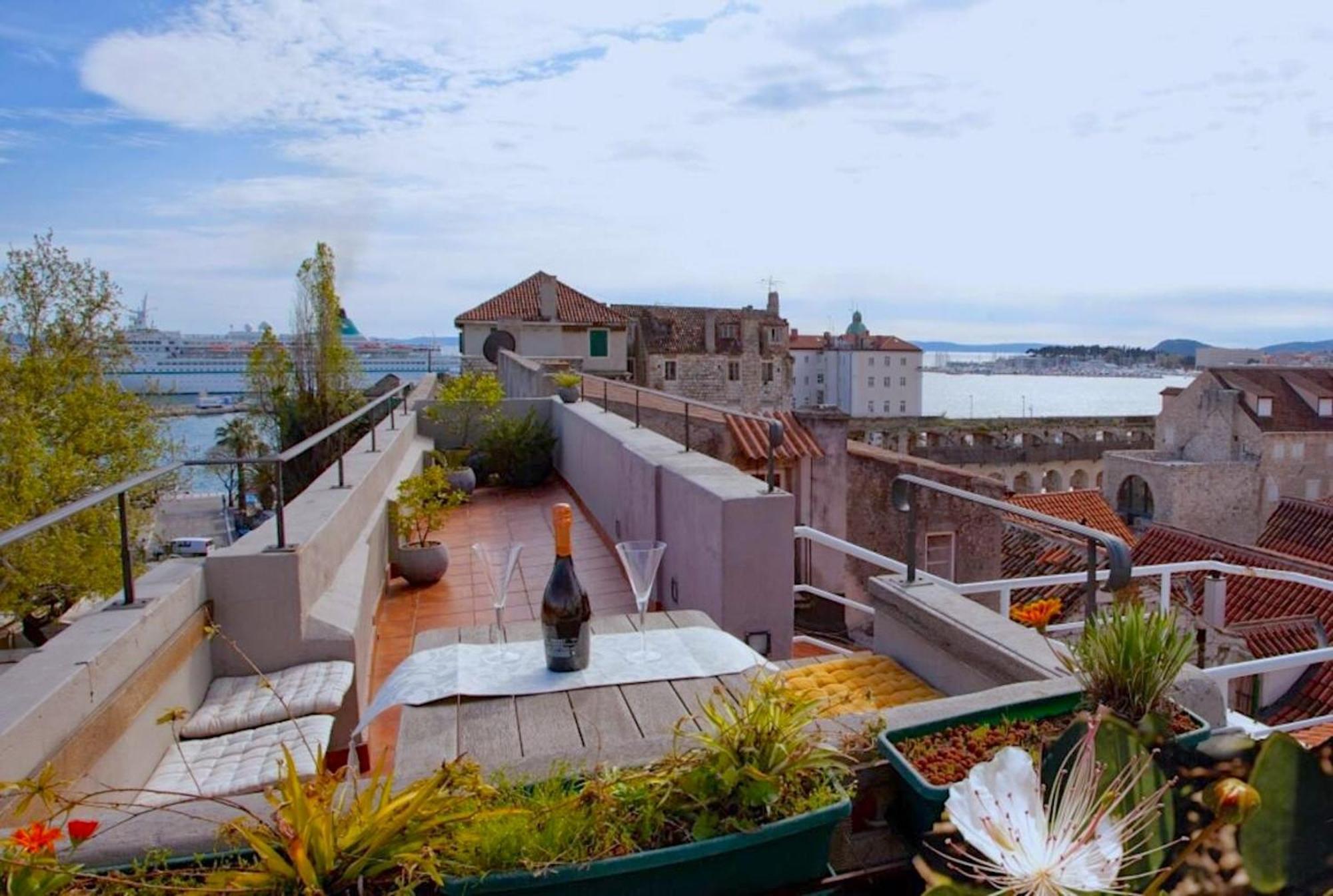 The Palace Collection In Split Centre Buitenkant foto