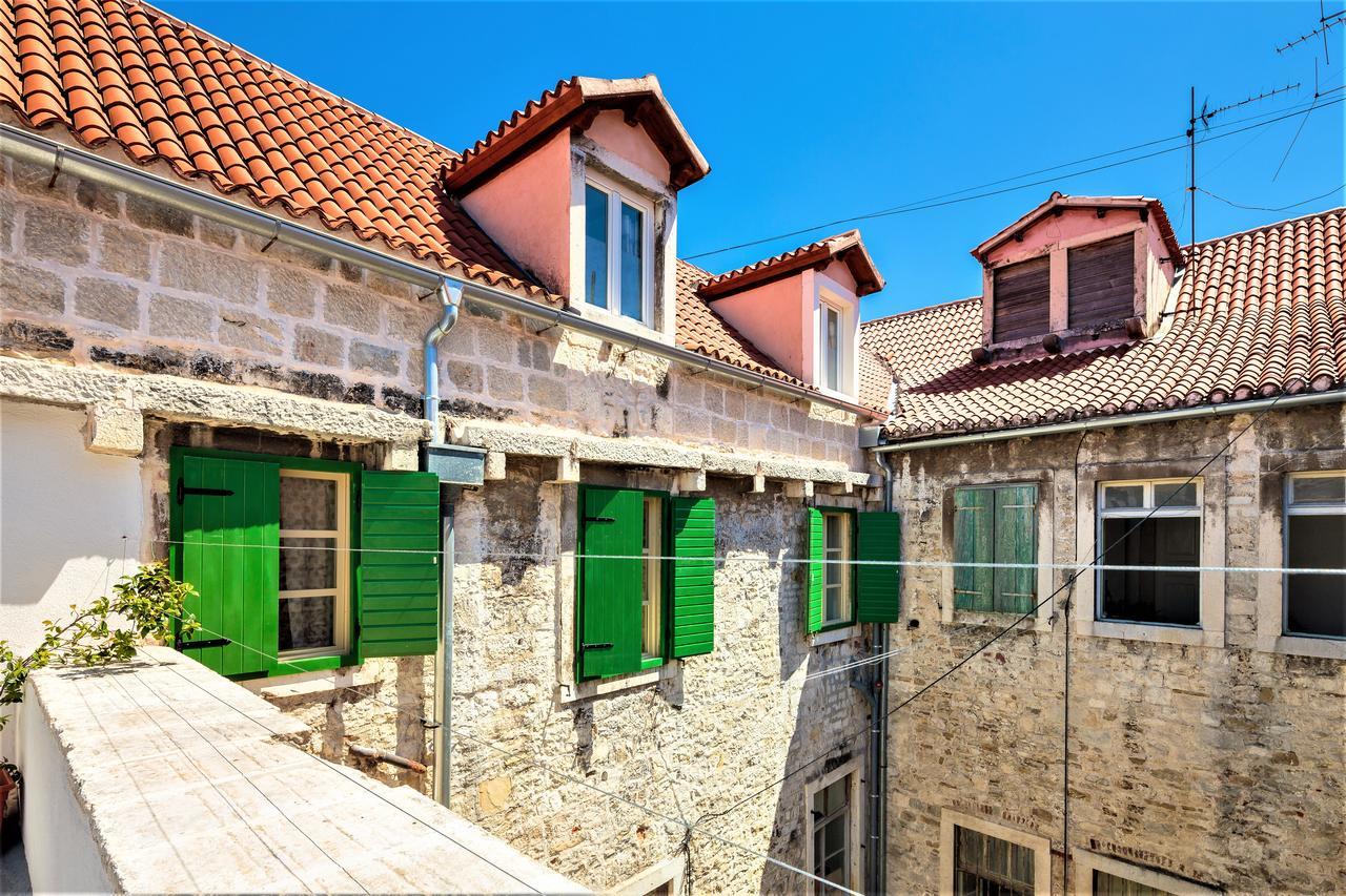 The Palace Collection In Split Centre Buitenkant foto